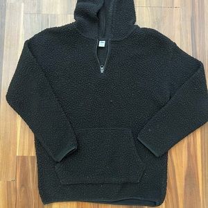 Boys Old Navy pullover sweater